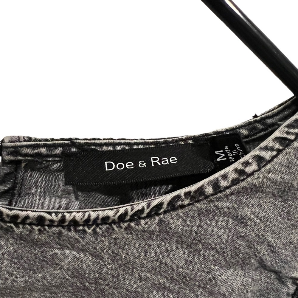 Doe & Rae Grey Dress - Picture 3 of 4